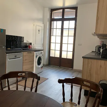 Le Petit Foncier Apartament