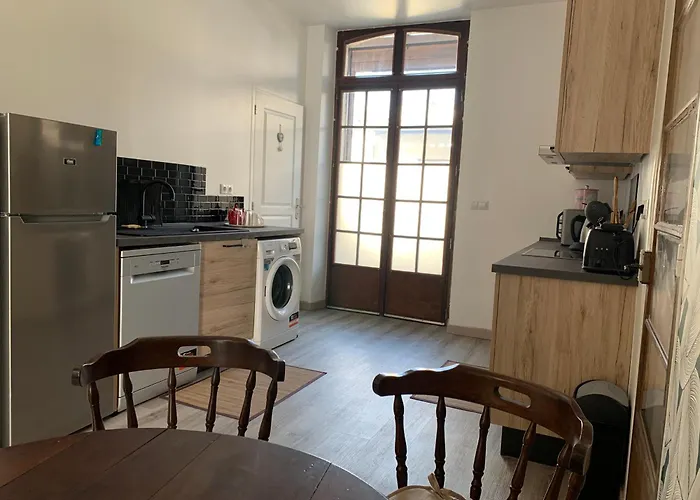 Le Petit Foncier Apartment